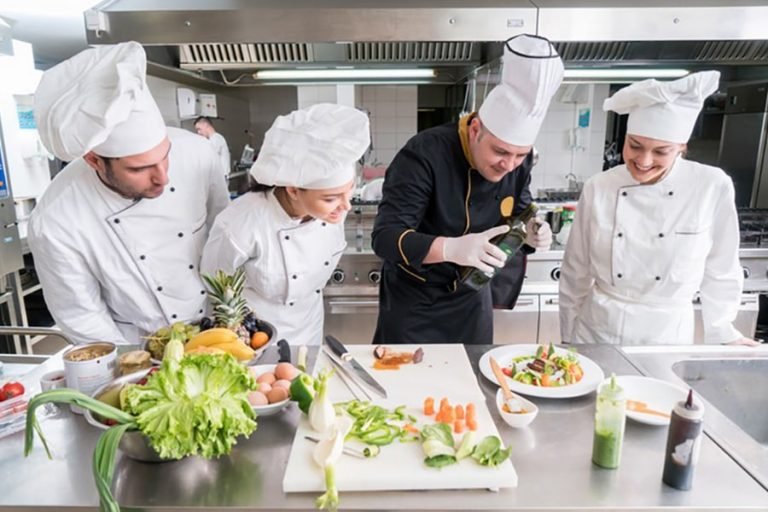 Cook Jobs In Russia With Visa Sponsorship 2025